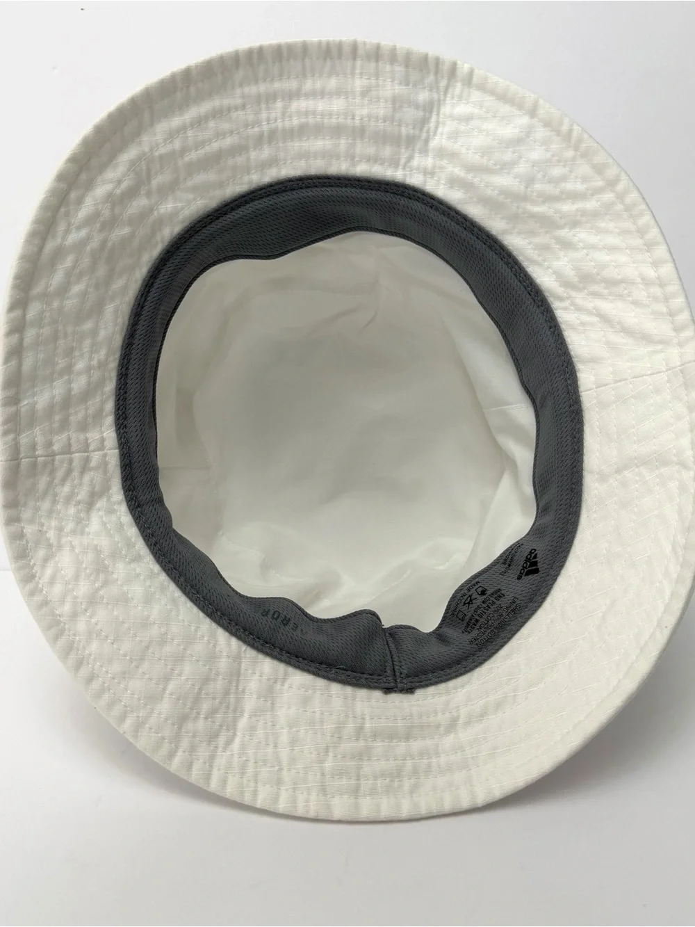 adidas aeroready bucket